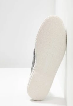 Rivieras CLASSIC 20° - Espadrille - Anthracite -Bequeme Schuhe 189542a8a6314f73928ecfe62768e2a2