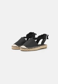 Vero Moda VMVIRA - Riemensandalette - Black -Bequeme Schuhe 18d1c11a45014fc4a2f4d62cf599540a