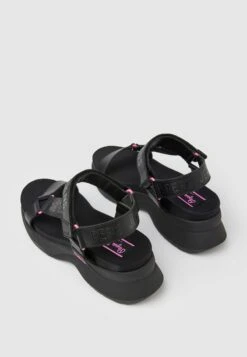 Pepe Jeans VENUS ACE - Plateausandalette - Black -Bequeme Schuhe 1bbd67264b884175ae1ba3f95bf8bd2f