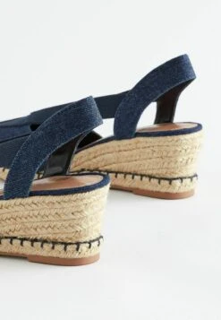 Next FOREVER COMFORT ELASTIC CLOSED TOE - Keilpumps - Navy Blue -Bequeme Schuhe 230abc70c74f4e4ba6f44f85dde3d781