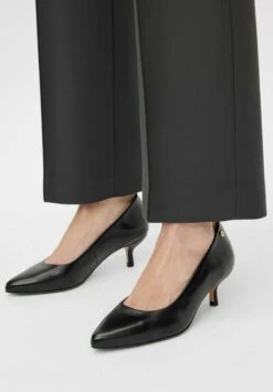 Bianco BIAGINA - Pumps - Black