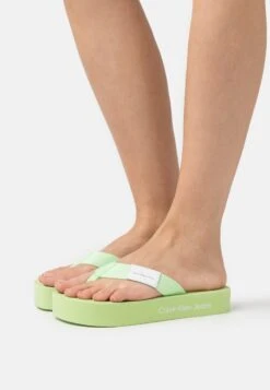 Calvin Klein Jeans FLATFORM - Zehentrenner - Live Mist