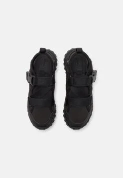 Clarks ATLTREK STRAP - Slipper - Black -Bequeme Schuhe 36c82a9ea1344a7bae6aaec6a9cf755e