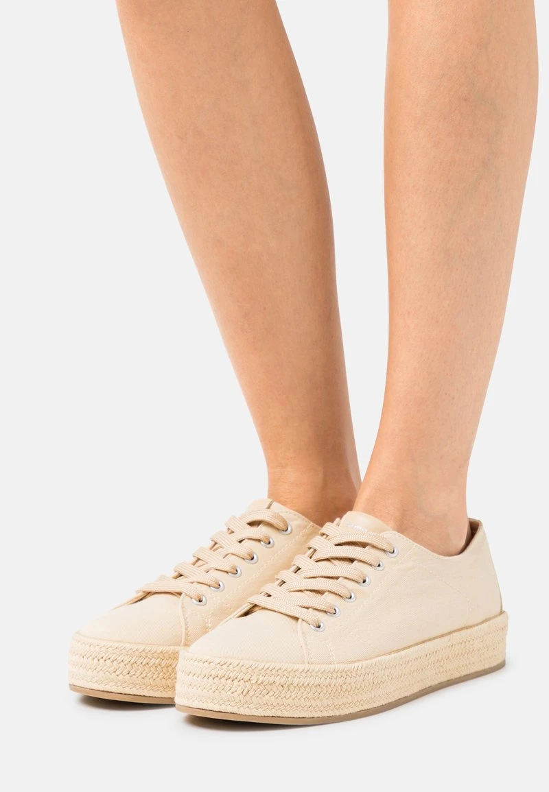 Tamaris Espadrille - Soft Lemon 3 Tamaris Espadrille - Soft Lemon