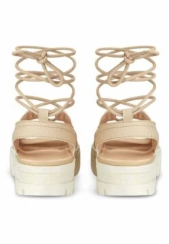 Puma MAYZE LACES WNS - Plateausandalette - Granola/frosted Ivory -Bequeme Schuhe 56642d6e78624336af8a5a689d53a9f7