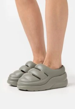 Ugg SPORT YEAH - Slipper - Moss Green