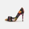 Ted Baker RYOH - Pumps - Black -Bequeme Schuhe 5bcc462a796241db9d6ce7715da72c63