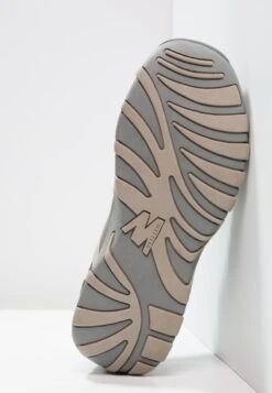 Mustang Sportlicher Schnürer - Stein -Bequeme Schuhe 5c13b640d08d4b4db795a0ff99df910e