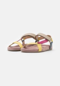 Copenhagen Shoes PEACE - Riemensandalette - Rosa/multicolor -Bequeme Schuhe 6f229abd6cce48d8b40f2274be88c030