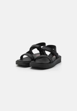 Hugo EMMA STRAP - Riemensandalette - Black 10 Hugo EMMA STRAP - Riemensandalette - Black -Bequeme Schuhe 7390cb3be70f46e0a5230ed2e9a3139d