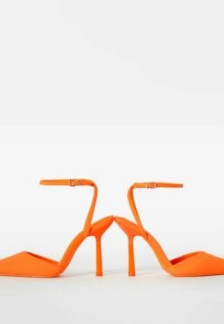 BERSHKA High Heel Pumps - Orange -Bequeme Schuhe 7adec74b033348b9920f55c17f98da86