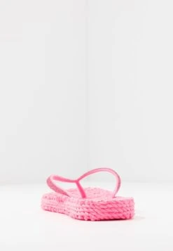 ILSE JACOBSEN CHEERFUL - Bade-Zehentrenner - Pink 13 ILSE JACOBSEN CHEERFUL - Bade-Zehentrenner - Pink -Bequeme Schuhe 8ef86a9659dd43a5a22ce9fd5b74b3d9