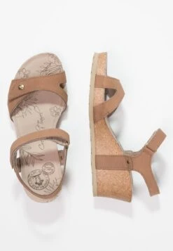 Panama Jack JULIA BASICS - Plateausandalette - Cognac -Bequeme Schuhe 8f1ec5adf11c43718ca22493b924846f