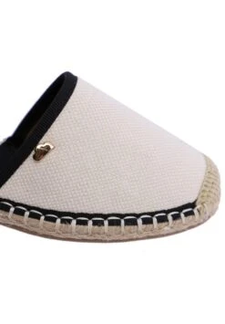 Espadrille - White -Bequeme Schuhe 93f17fb0c89d4ac391e5d6594955fb4b