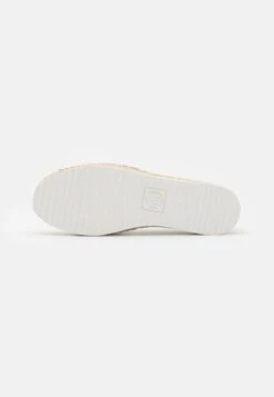 MICHAEL Michael Kors VICKY - Espadrille - Optic White 13 MICHAEL Michael Kors VICKY - Espadrille - Optic White -Bequeme Schuhe 984a227fe24e4b859dc80b12bde75511