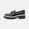 MICHAEL Michael Kors PARKER LUG LOAFER - Slipper - Black/optic White -Bequeme Schuhe 9d72426a3b8149cda16d1eccc03b04c3