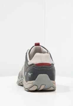 Mustang Sportlicher Schnürer - Stein -Bequeme Schuhe a1866c80d476402c817162592fab5064