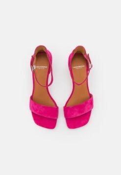 Vagabond LUISA - Riemensandalette - Hyper Pink -Bequeme Schuhe a28d8461dd6c40e4b652e09241671ba0