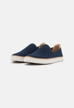 Ugg SAMMY - Sneaker Low - Navy 10 Ugg SAMMY - Sneaker Low - Navy -Bequeme Schuhe a5597227a7c345d19d2798ec5d72a87d