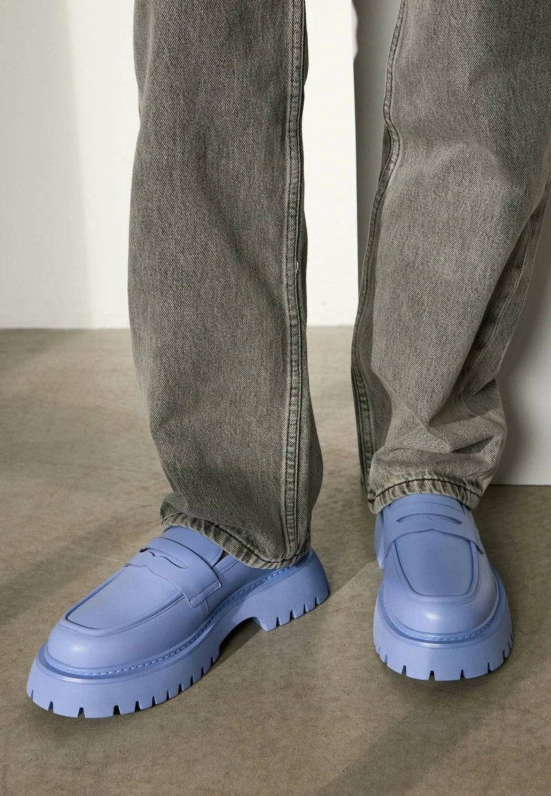 Slipper - Lt Blue 3 Slipper - Lt Blue