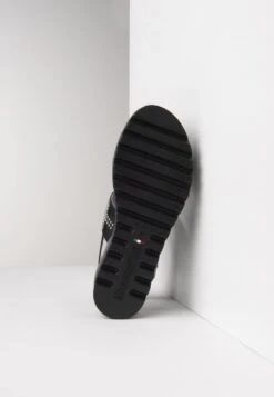 NeroGiardini Riemensandalette - Acciaio -Bequeme Schuhe b7979aeb1d9b4bfea120a2c8715e5d1b