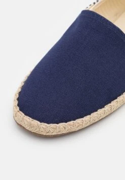 Pier One UNISEX - Espadrille - Dark Blue -Bequeme Schuhe b83e937ac9f84f1099b11f3baf29ec90