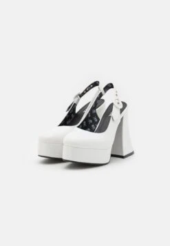 Lamoda CONVERSING PLATFORM - Plateaupumps - White -Bequeme Schuhe bae3bc0dcede40cfae0a86a1ce9441cf