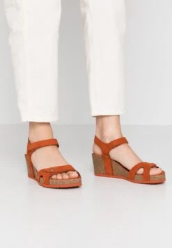 Panama Jack JULIA BASICS - Plateausandalette - Rostbraun