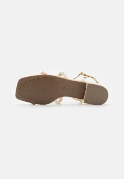 Menbur Riemensandalette - Beige/cream -Bequeme Schuhe c7149ba37a144ff58a5dab760a2b25b1