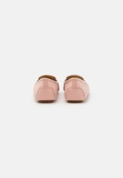 MICHAEL Michael Kors LILLIE MOC - Slipper - Pink -Bequeme Schuhe c811cf455d4044f3b4757c5bbd2d99e2
