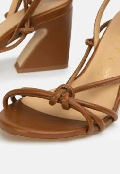 Riemensandalette - Cuir -Bequeme Schuhe ccc9536729b84cb49ac4ae39e1e69337