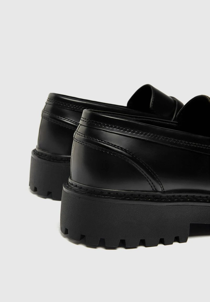 PULL & BEAR Slipper - Black 6 PULL & BEAR Slipper - Black – Bild 4