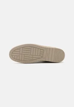 Pier One Sportlicher Schnürer - Grey 12 Pier One Sportlicher Schnürer - Grey -Bequeme Schuhe d3b00dce9da741af970fdb18968dbd73