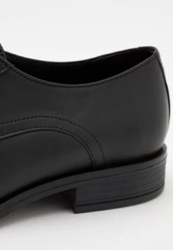 Bianco BIABYRON DERBY - Business-Schnürer - Black -Bequeme Schuhe db3b33aea4294fab8942fe6595caa0af