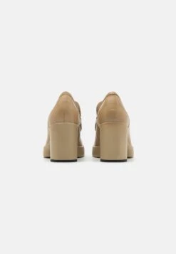 ECCO SHAPE SCULPTED MOTION - Plateaupumps - Beige -Bequeme Schuhe e251b2df453c44e19783874080b97c82