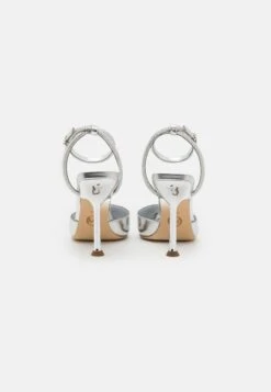 MICHAEL Michael Kors IMANI - Pumps - Silver-coloured 11 MICHAEL Michael Kors IMANI - Pumps - Silver-coloured -Bequeme Schuhe e6bb9a98cc1f46728f5a20582626f58f