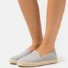 Toms SANTIAGO VEGAN - Espadrille - Grey 2 Toms SANTIAGO VEGAN - Espadrille - Grey -Bequeme Schuhe e74bb357a24d4602ace8754fff262c44