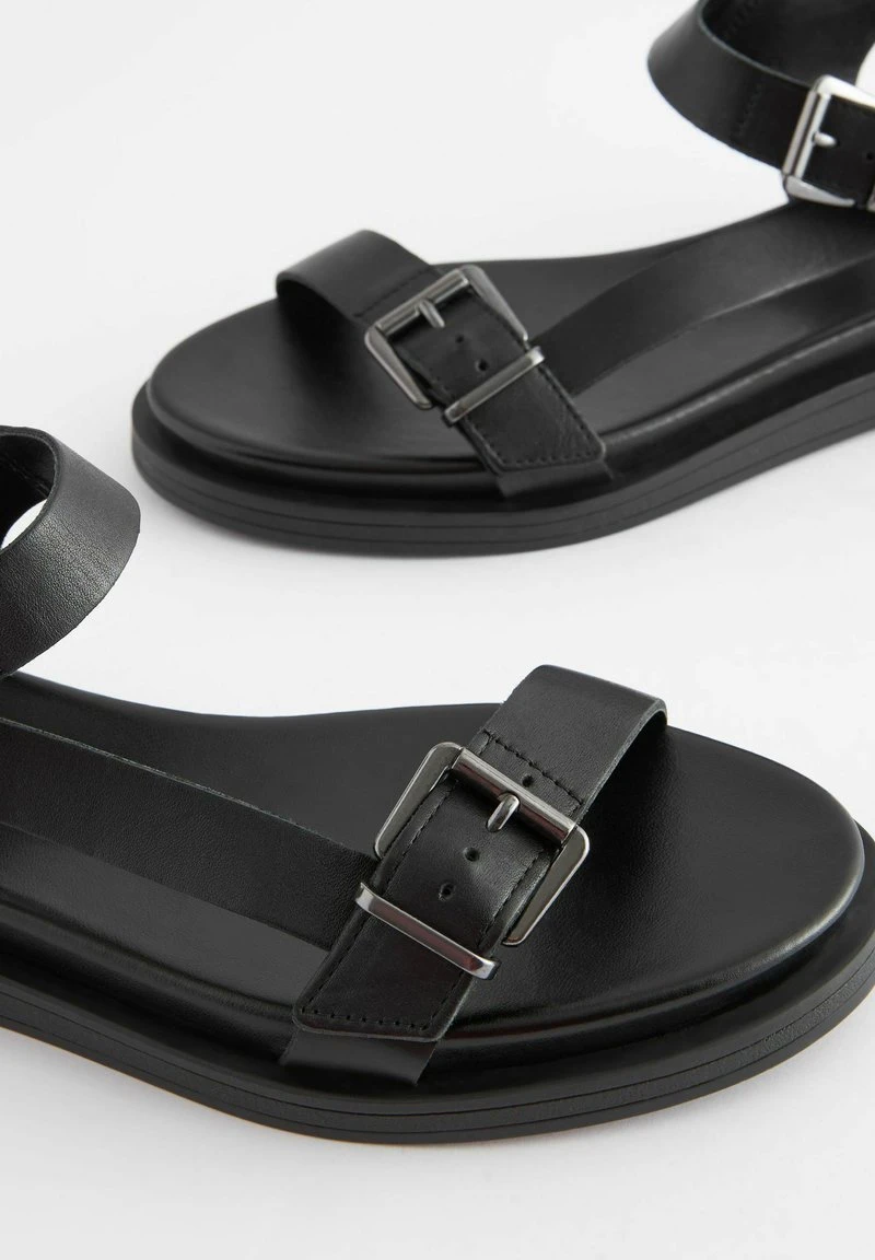 Next FOREVER COMFORT ADJUSTABLE BUCKLES CHUNKY - Riemensandalette - Black 6 Next FOREVER COMFORT ADJUSTABLE BUCKLES CHUNKY - Riemensandalette - Black – Bild 4