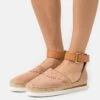 Plateausandalette - Nude -Bequeme Schuhe efc82395798749dca8f01a749b2d606a