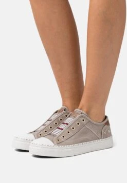 Mustang Sneaker Low - Silbergrau