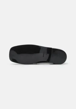 MISBHV THE BRUTALIST LOAFER - Slipper - Black -Bequeme Schuhe f175c3940b8e4f4094e0b78b32ce54fa
